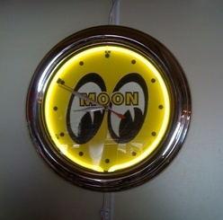 moonclock2.jpg